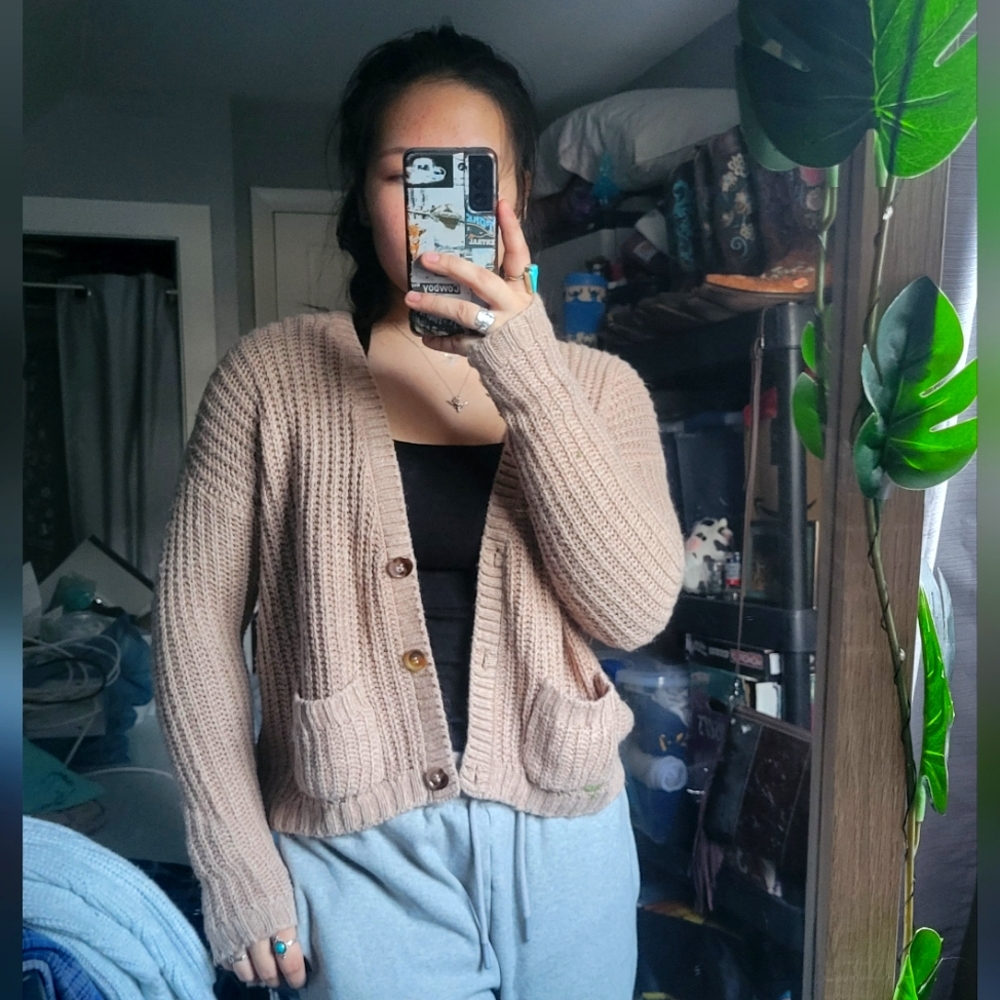 Billabong crop cardigan